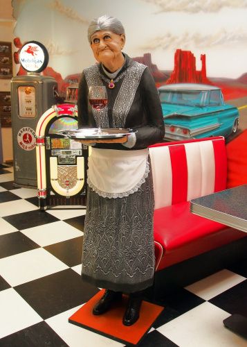 Spielautomaten: Butler Emma – Neu (gemäss Beschreibung) aus Schalunen von schwabspielautomaten 4