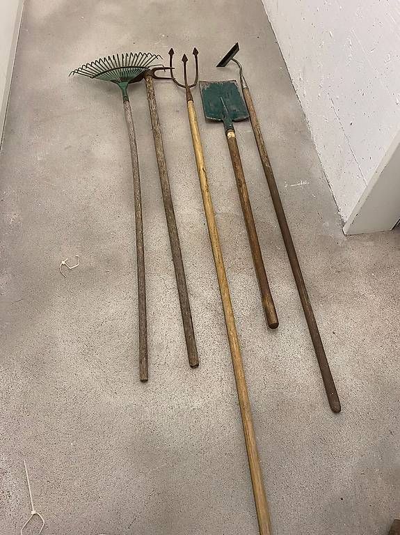 Tutti gli attrezzi: Gartenwerkzeuge – Usato da Bülach venduto da nick046