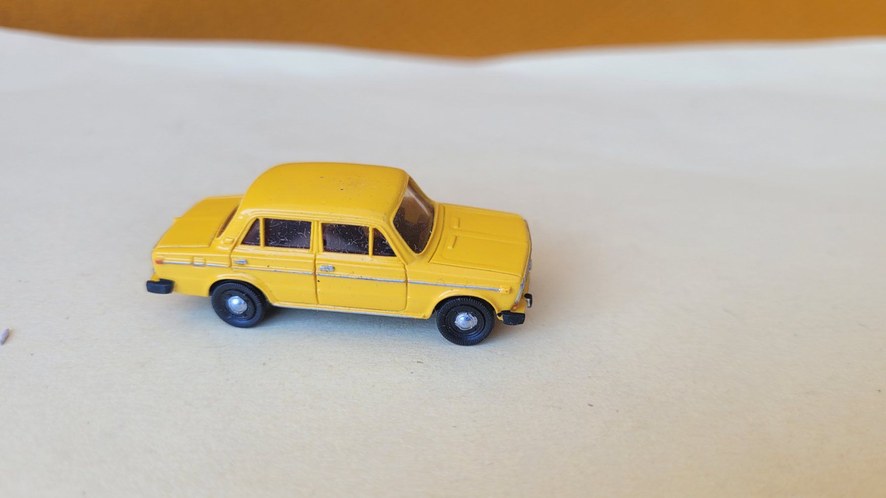 Lada Modellini d'auto: Lada 2106 Modellmobil 1:87 – Usato da Domdidier venduto da Bimbo57 2