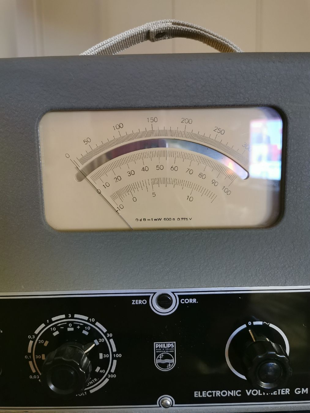 Misurare: Electronic Voltmeter GM 6005 – Usato da Vésenaz venduto da Angela.C3 3