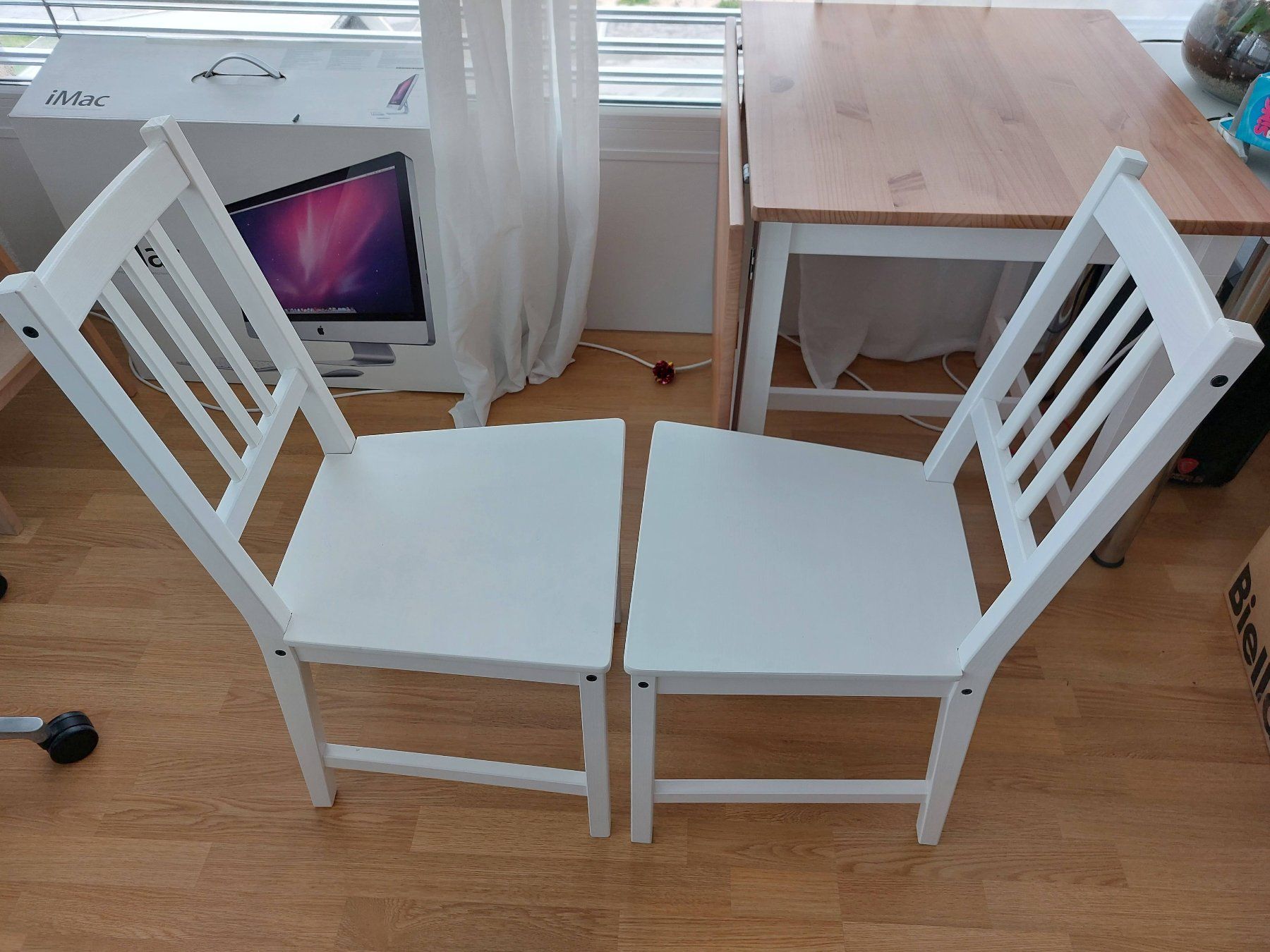Ikea Set di tavolo e panche: Ikea PINNTORP / STEFAN Tisch und 2 Stühle – Usato da Biel/Bienne venduto da big_hxr7 6