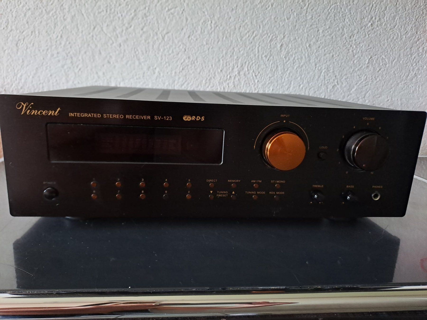 Vincent Verstärker: Vincent SV-123 – Gebraucht aus La Neuveville von RainbowCupcake