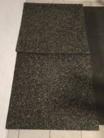 Fitness Bodenbelag 1m x 1m x 40mm stark, 2 Stück