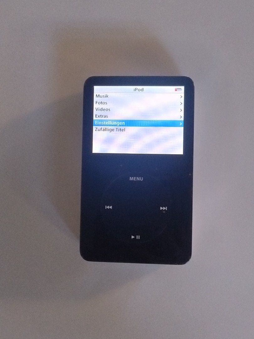 Apple Lettore multimediale portatile: IPod Classic 5. Gen 80GB – Usato da Egg b. Zürich venduto da el_gato_77