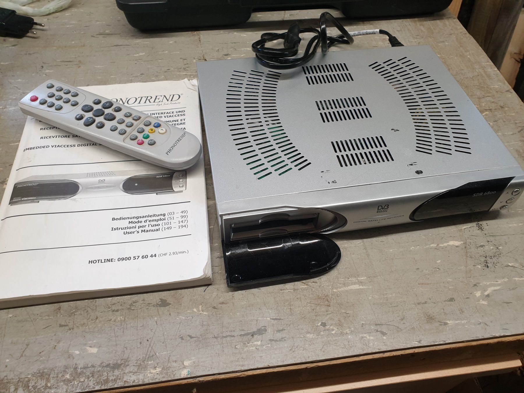 Récepteurs: Satellitenreceiver Phonotrend 6800 – D'occasion à Altdorf UR par pezibe