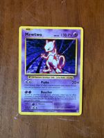 Carte Pokémon Mewtwo Base 130 PV 150/165