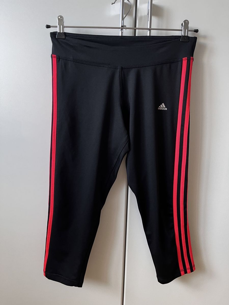 Adidas Leggings: Adidas Damen Capris Schwarz Grösse M – Gebraucht aus Zürich von Kleanthy