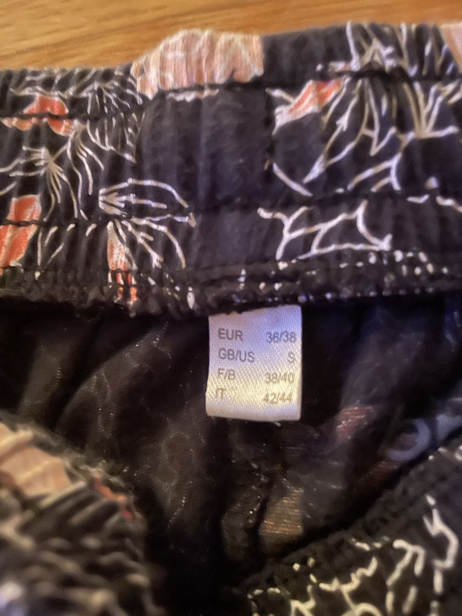 Negligees & Pigiami: Pijama Hose Grösse 36/38 – Usato da Oberwil BL venduto da Petermib 2