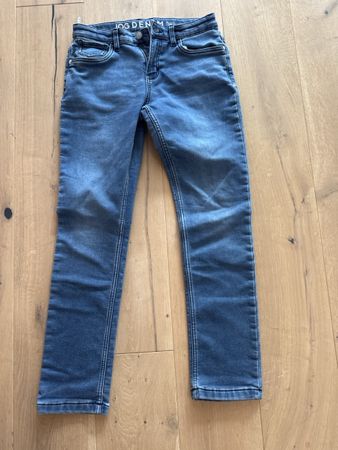 Jeans gefüttert 