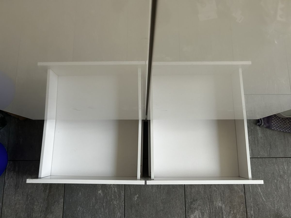 Commodes: Kommode weiss – D'occasion à Biel/Bienne par Nadj_27AG 2