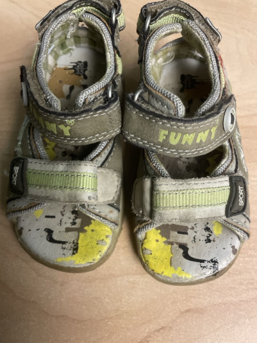 Scarpe per ragazzi: Kinder Funny Sandalen, Gr.20 – Usato da Obergerlafingen venduto da cabo4 2