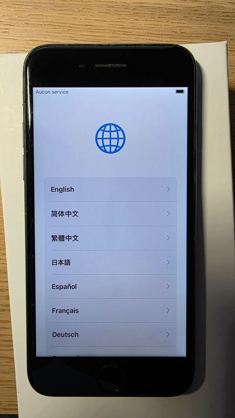 Apple Telefoni cellulari / Smartphones: IPhone 8 64GB Space Grey – Usato da Attalens venduto da Mishanya