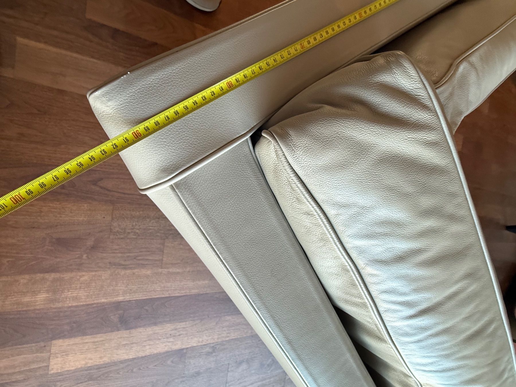 Flexform Sofas: Flexform Ledersofa, gebraucht in gutem Zustand, hellgrau – D'occasion à Zürich par Les2202 4