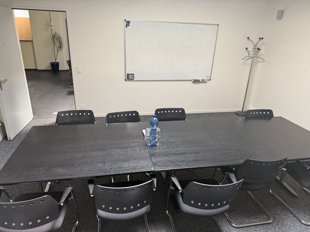 Scrivanie: Konferenztisch / Bürotisch – Usato da Lohn-Ammannsegg venduto da tschemeker 3