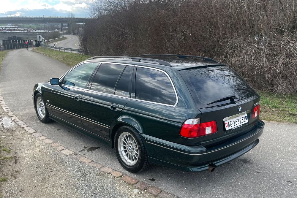 BMW 525i E39 Touring