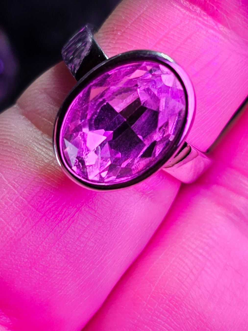 Anelli: Schöner Modeschmuck Ring mit großem Stein funkelt wunderbar – Usato da Riedt b. Erlen venduto da Gottestraene 5