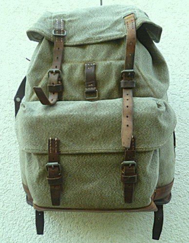 Zaini: Ordonnanz- CH Militär Rucksack – Usato da Effretikon venduto da Heimstudio 3