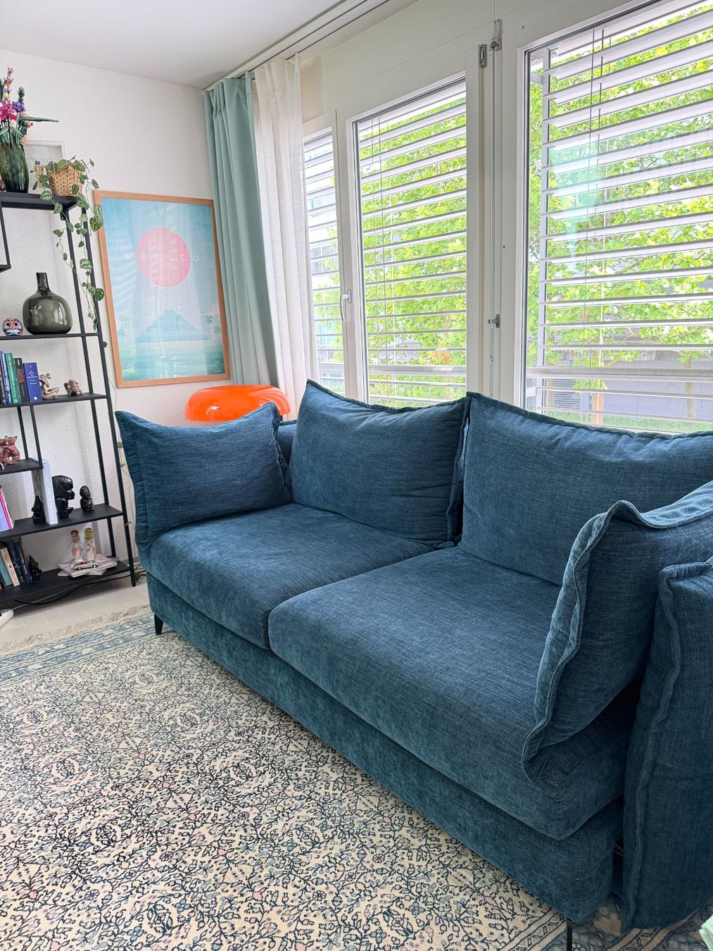 Sofas: Schlafsofa Carrboro Dunkelblau – Gebraucht aus Zürich von Annina101