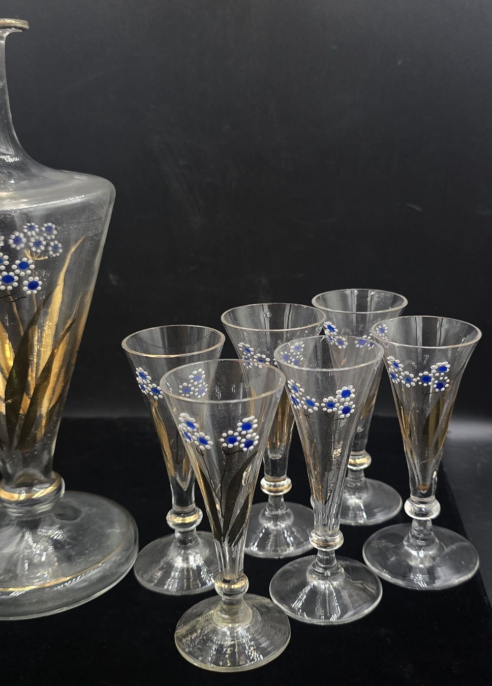 Karaffen: Vintage-Set Glaskaraffe mi Gläsern – Gebraucht aus Rorschacherberg von snOOpydOg11 8