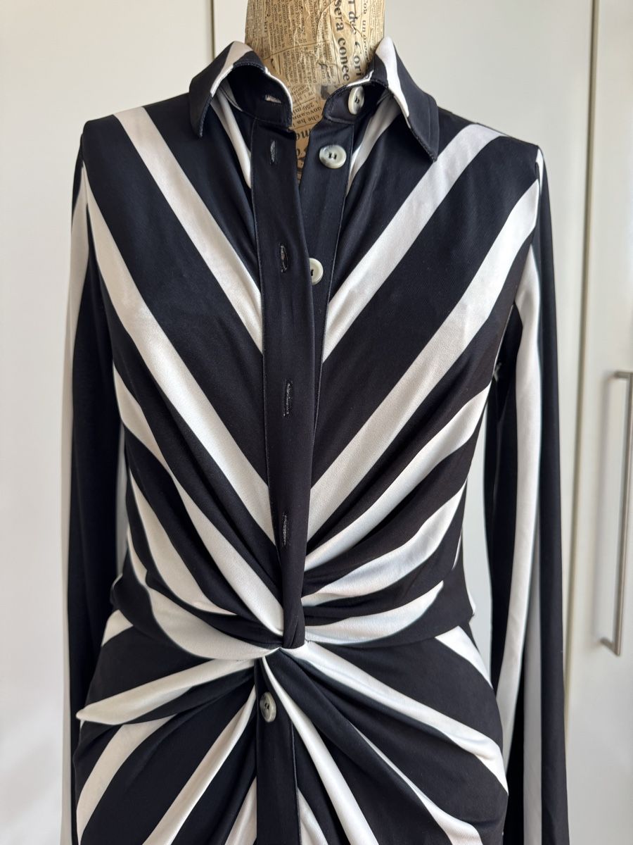 Kleider: Kleid – Gebraucht aus Rotkreuz von Mini_mela33 1