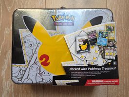 Pokemon Celebrations Collector Chest Englisch SEALED