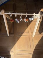 Quax Baby Activity Gym Holz mit Hunde Figuren Set neu