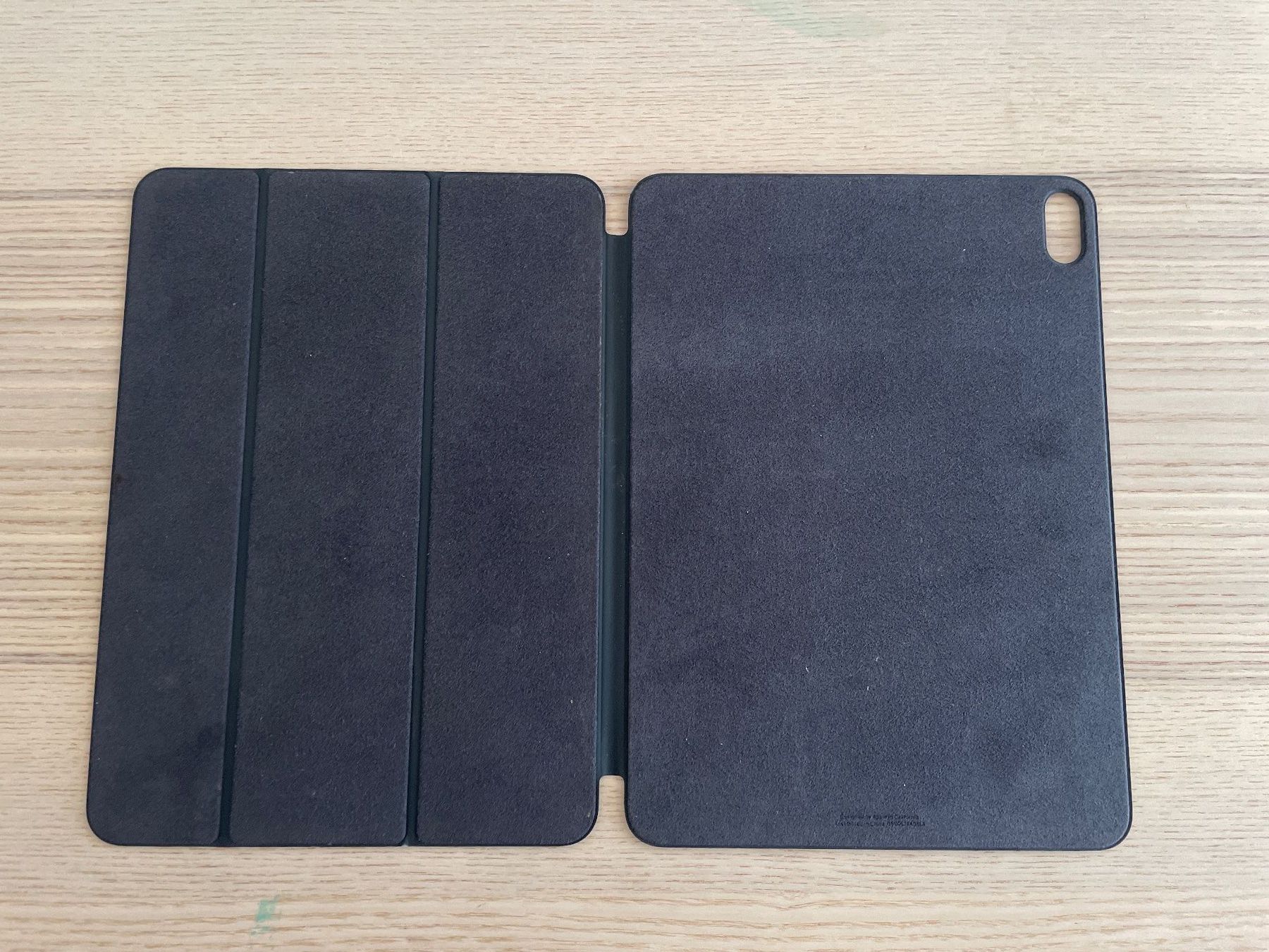 Apple Covers & Taschen: Apple iPad Hülle Folio – Gebraucht aus Bern von RebSchelling 1