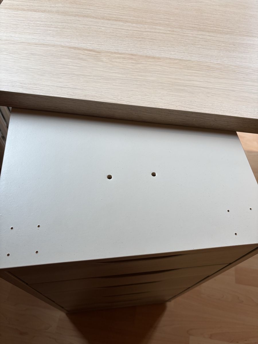Ikea Scrivanie: Pult – Usato da Spiegel b. Bern venduto da reb_qch5 3