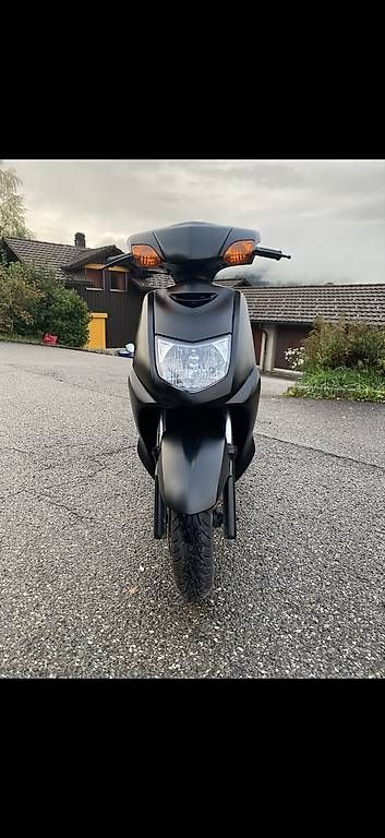 Yamaha Scooter: Scooter Yamaha 125cc, excellent état – Usato da Arconciel venduto da Jocelin_ 2
