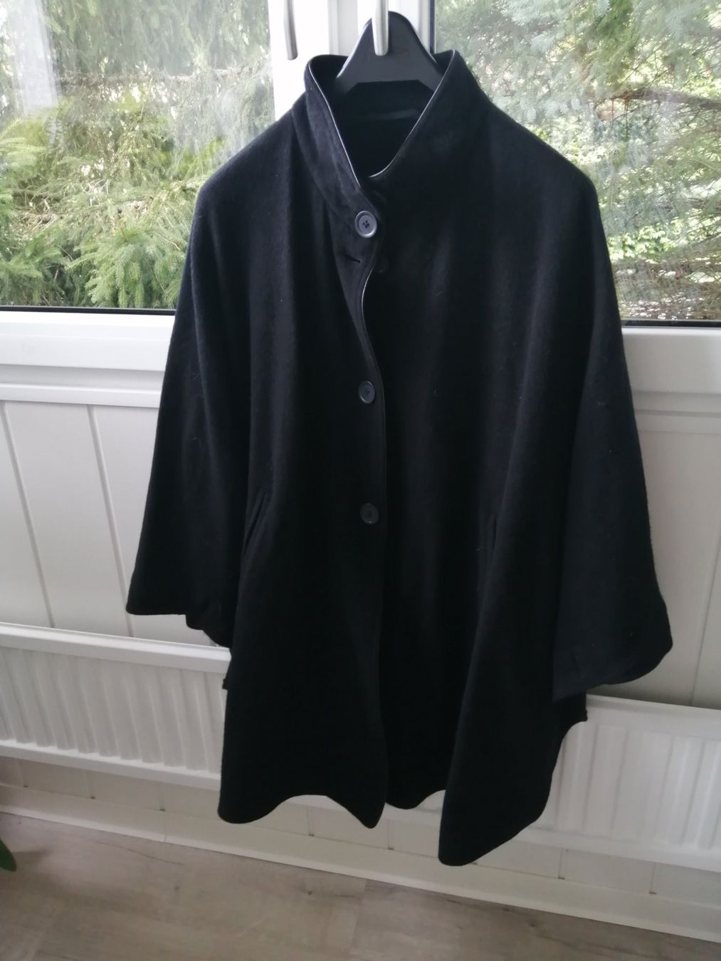 C&A Altro in Moda donna: Poncho schwarz, Canda C & A – Usato da Altstätten SG venduto da tollesauswolle