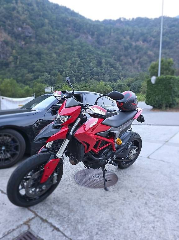 Route: Ducati Hypermotard 821 ABS  35kw – D'occasion à Cadenazzo par LuismacchineSagl