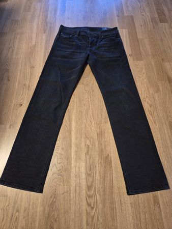 Diesel Larkee schwarz Regular-Straight Jeans W34 L34