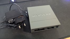 NETGEAR GS305 5-Port Gigabit Ethernet Switch used