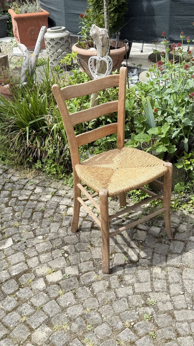 Stühle: 2 Stühle – Gebraucht aus Siebnen von rocardo