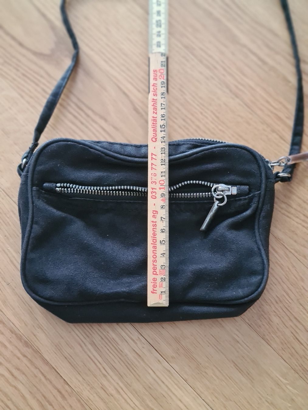 H&M Taschen für Damen: kleines H&M Täschchen schwarz – Gebraucht aus Münchenbuchsee von La_piccola 2