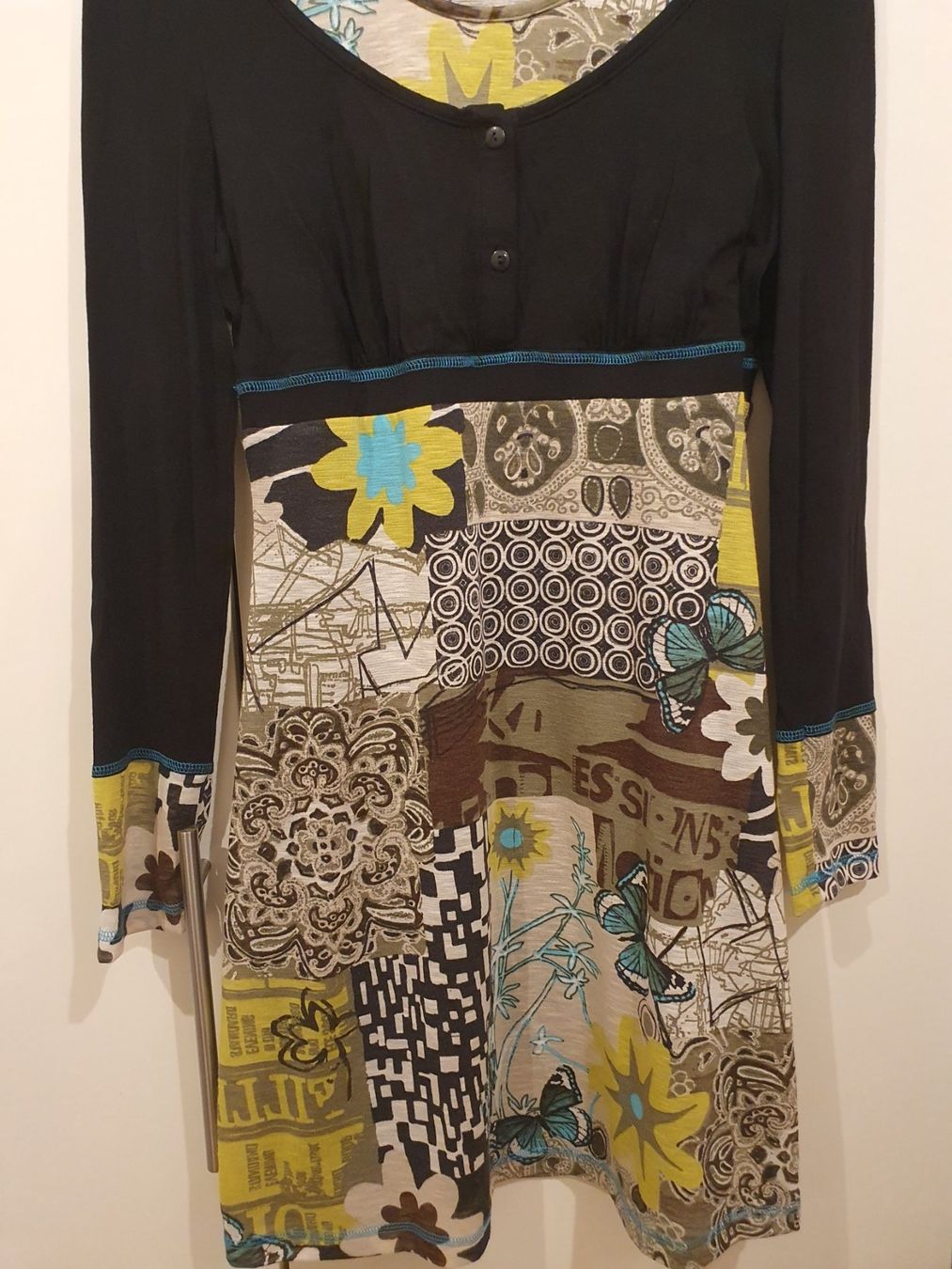 Desigual Kleider: Kleid Gr. 36 schwarz / bunt, Print – Gebraucht aus Heinrichswil von sabi2809 3