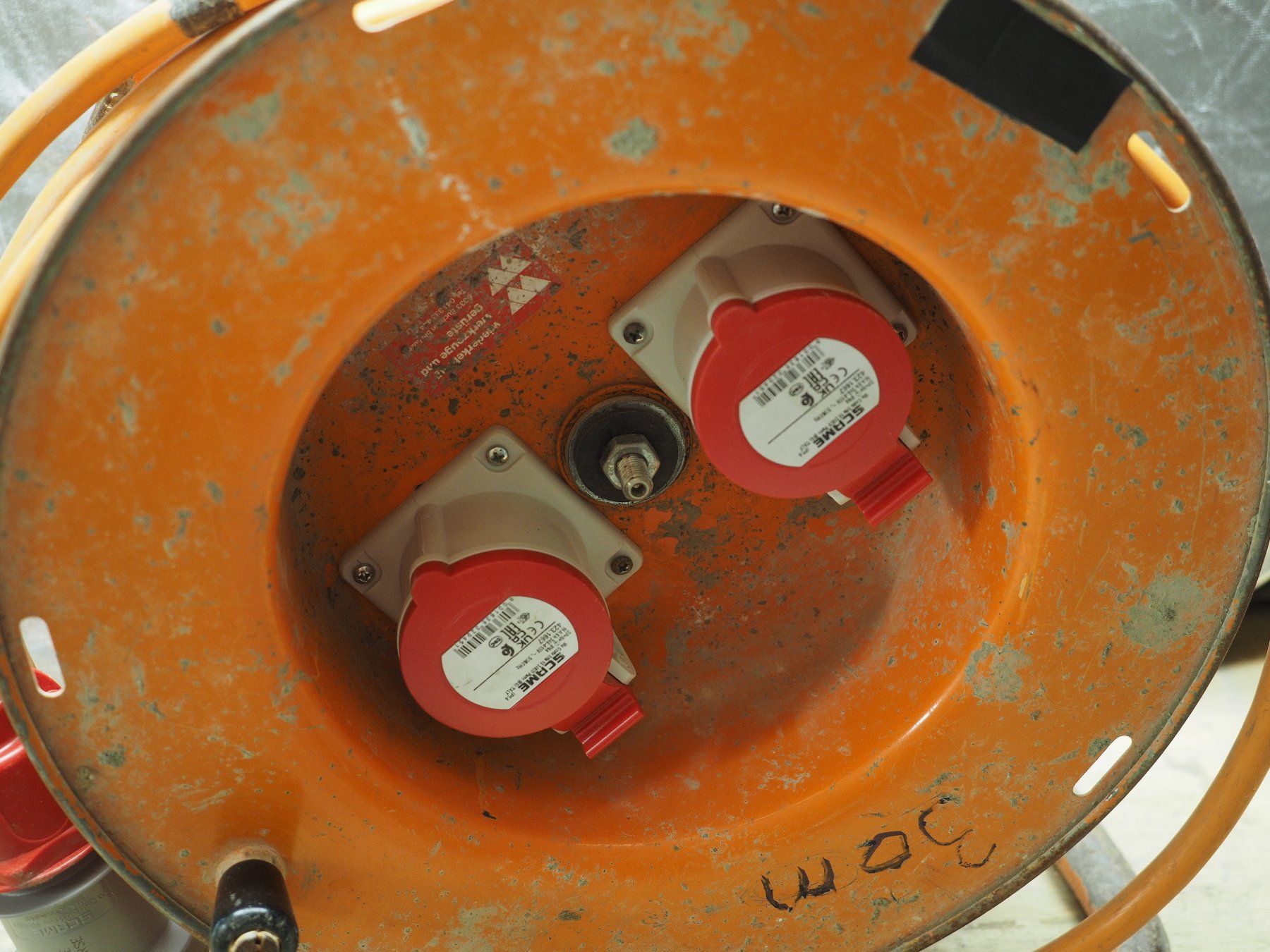 Cavi: Kabelrolle 380V – Usato da Arboldswil venduto da Alexis46 1