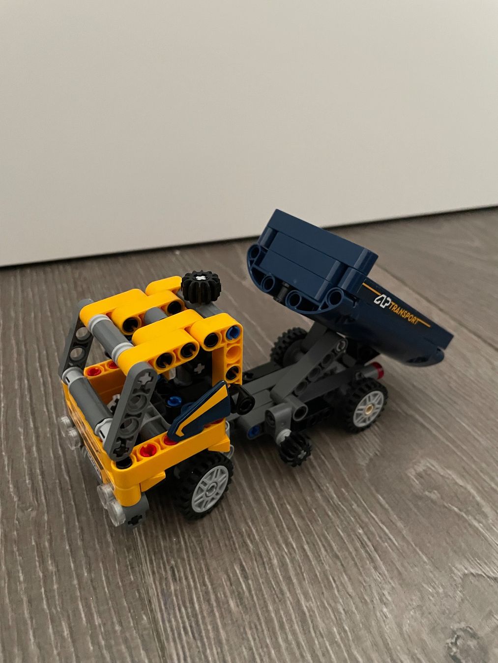 Lego Spielzeuge: Lego camion – Gebraucht aus Yverdon-les-Bains von axe_2rkc 1