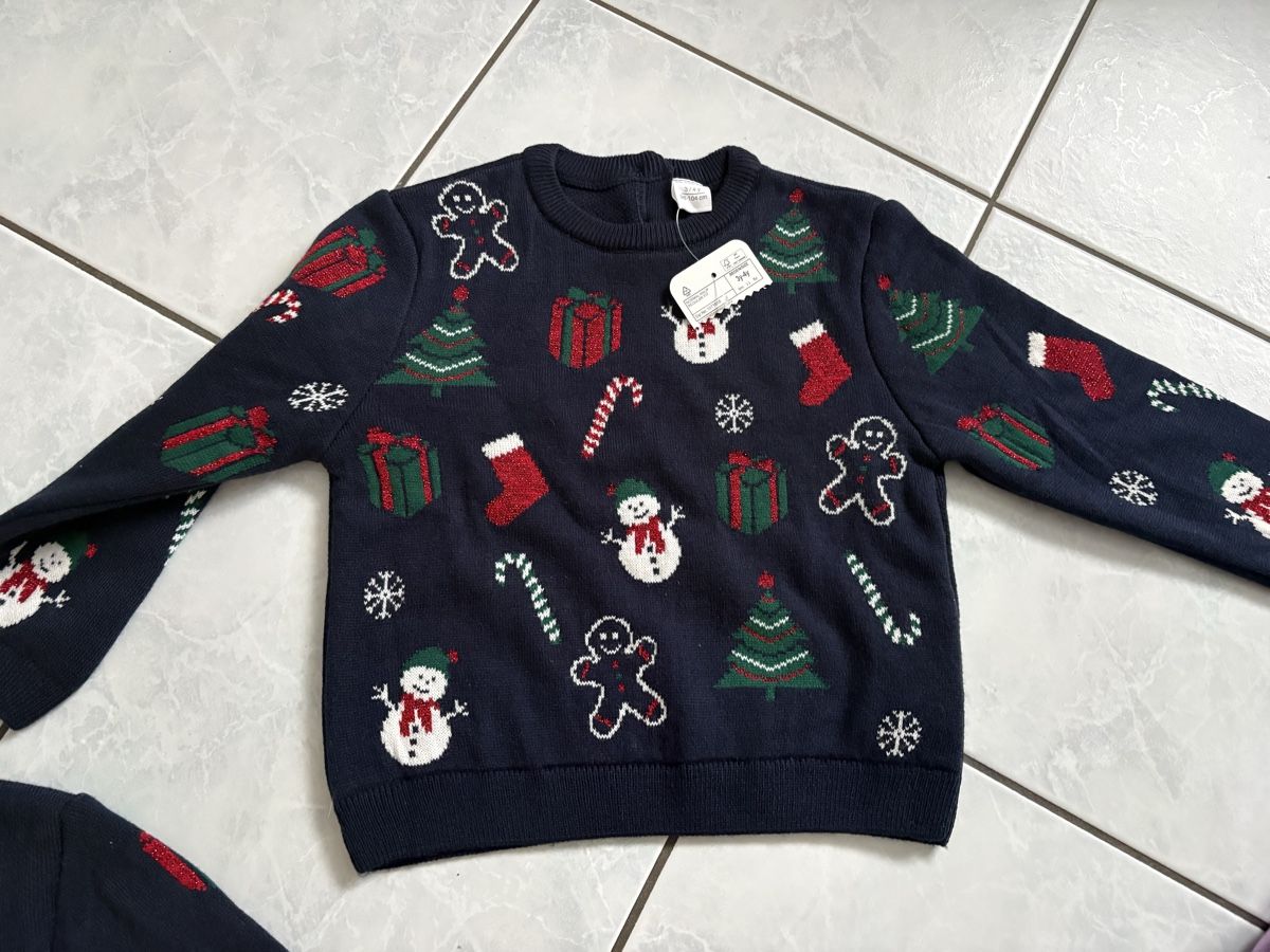 Pullover & Sweatshirts: 2 Kinder Pullover Weihnachten Neu – Neu (gemäss Beschreibung) aus Buchrain von Sisi83 5