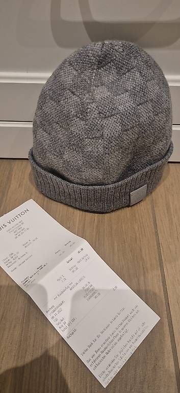 Louis Vuitton Altro in  Abbigliamento & Accessori: Louis Vuitton Néo Petit Damier Beanie – Usato da Lupsingen venduto da ema_fh7c