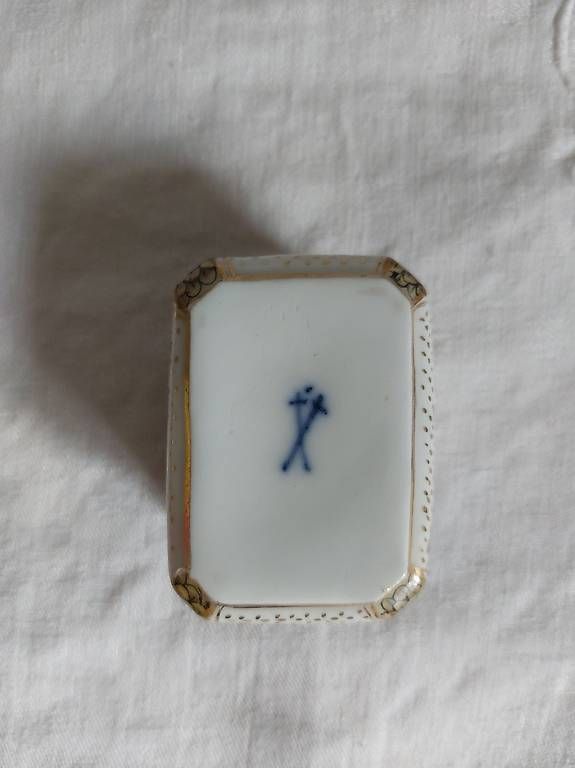 Barattoli: porcelaine – Usato da Bernex venduto da Weytras 3