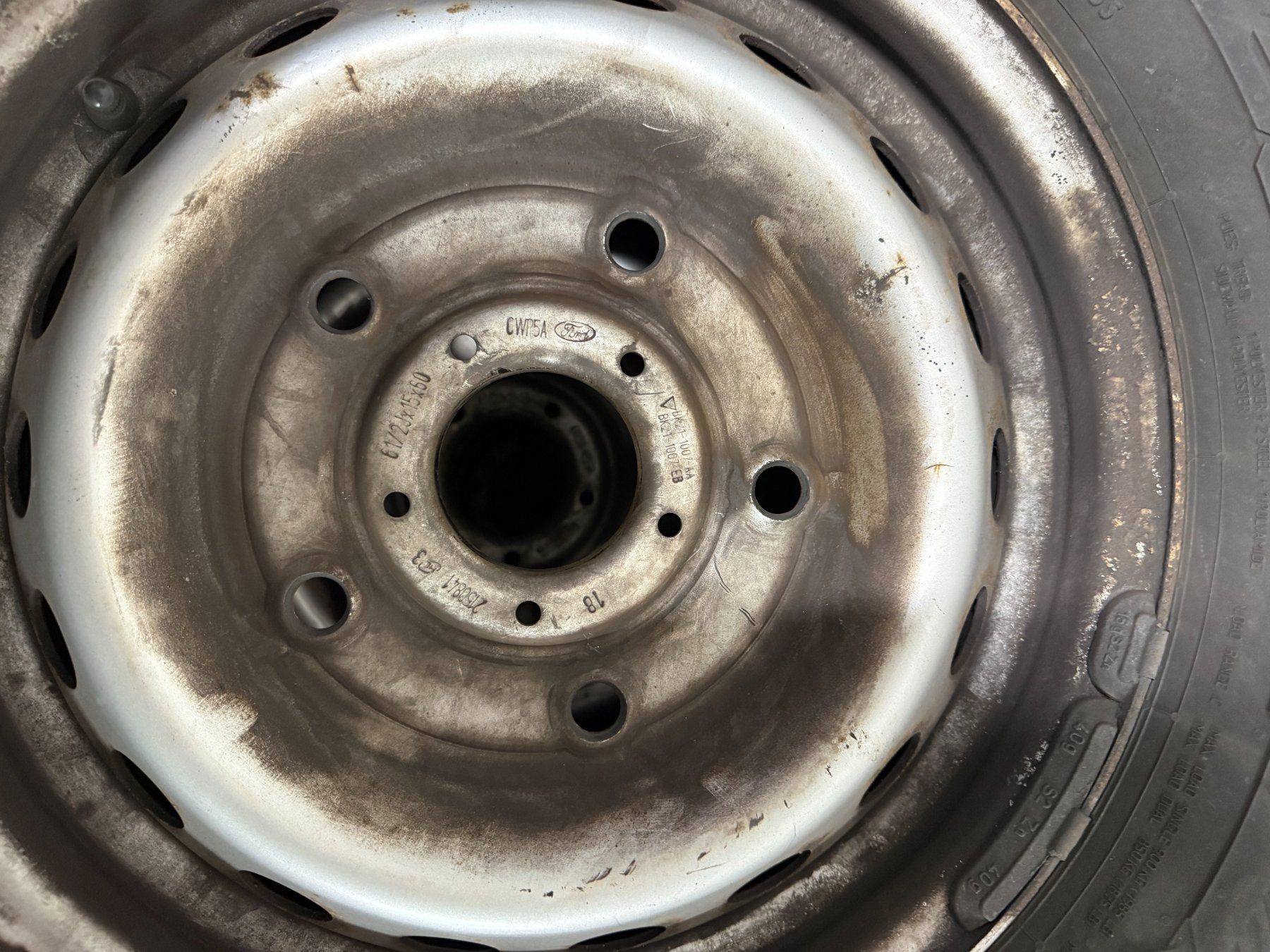 Ford Pneus & Roues: Roues Ford Transit – D'occasion à Romont FR par Thoma_bdn 1