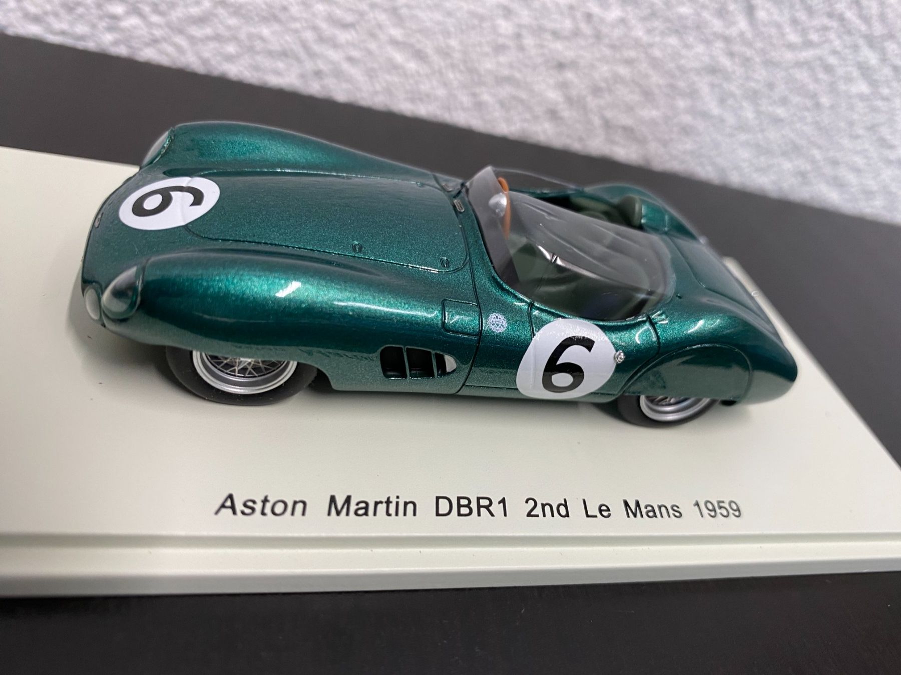 Spark Modellini d'auto: Aston Martin DBR1 - Spark 1:43 – Nuovo e nell'imballaggio originale da Niederhasli venduto da Yotanke50 1