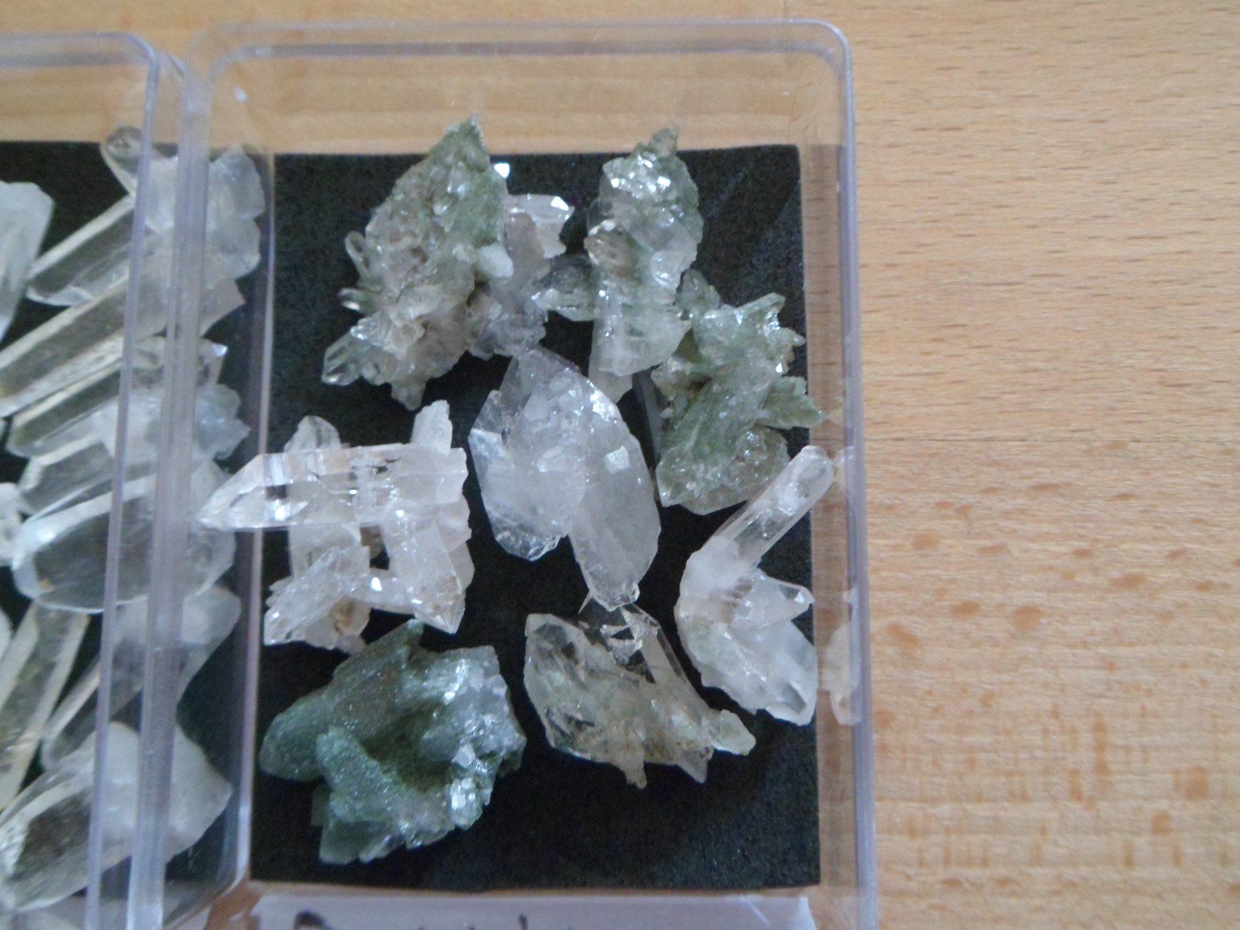 Minerali & Pietre curative: Bergkristalle Schweiz – Usato da Affoltern am Albis venduto da Fossil60 3