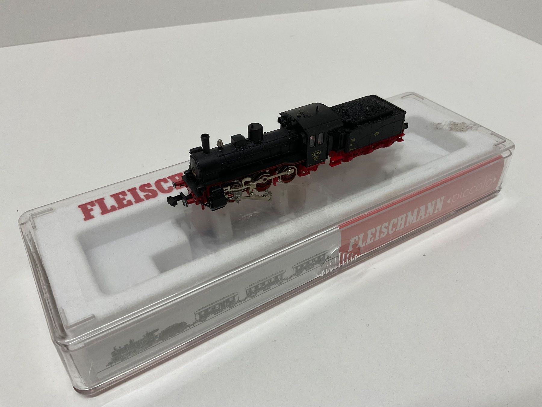 Fleischmann Modellini di ferrovie: Fleischmann piccolo 7124 Dampflok BR53, Bespielt Gest.defekt – Usato da Chur venduto da Chur75