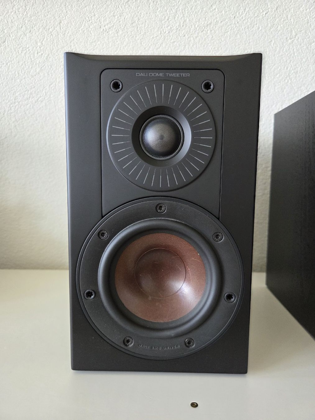 Dali Lautsprecher: Dali Opticon 1 MK2 – Gebraucht aus Bern von Scope1 1