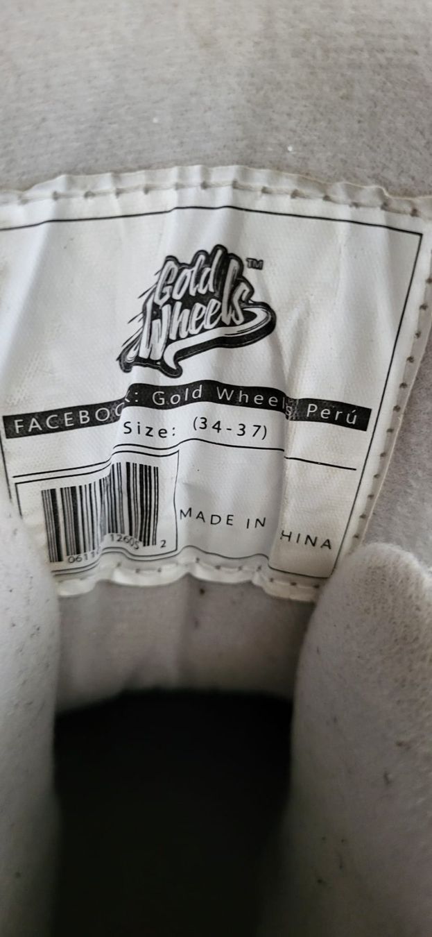 Pattini in linea & Pattini a rotelle: Rollschuhe mit 4 Rädern – Usato da Horgen venduto da Sonya2 3