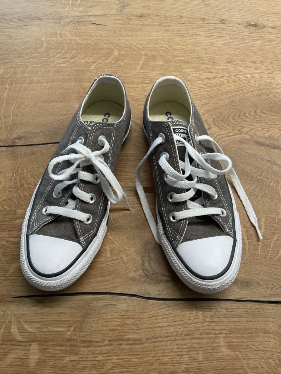Converse Scarpe da donna: Converse Schuhe 36.5 – Nuovo (secondo la descrizione) da Thun venduto da nie_8v9b