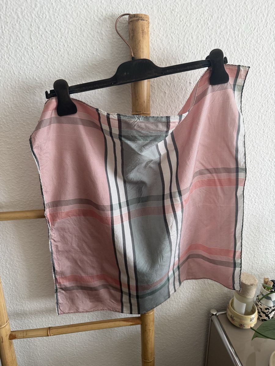 Foulard & Sciarpe: Seiden Foulard – Usato da Meilen venduto da NHirs96