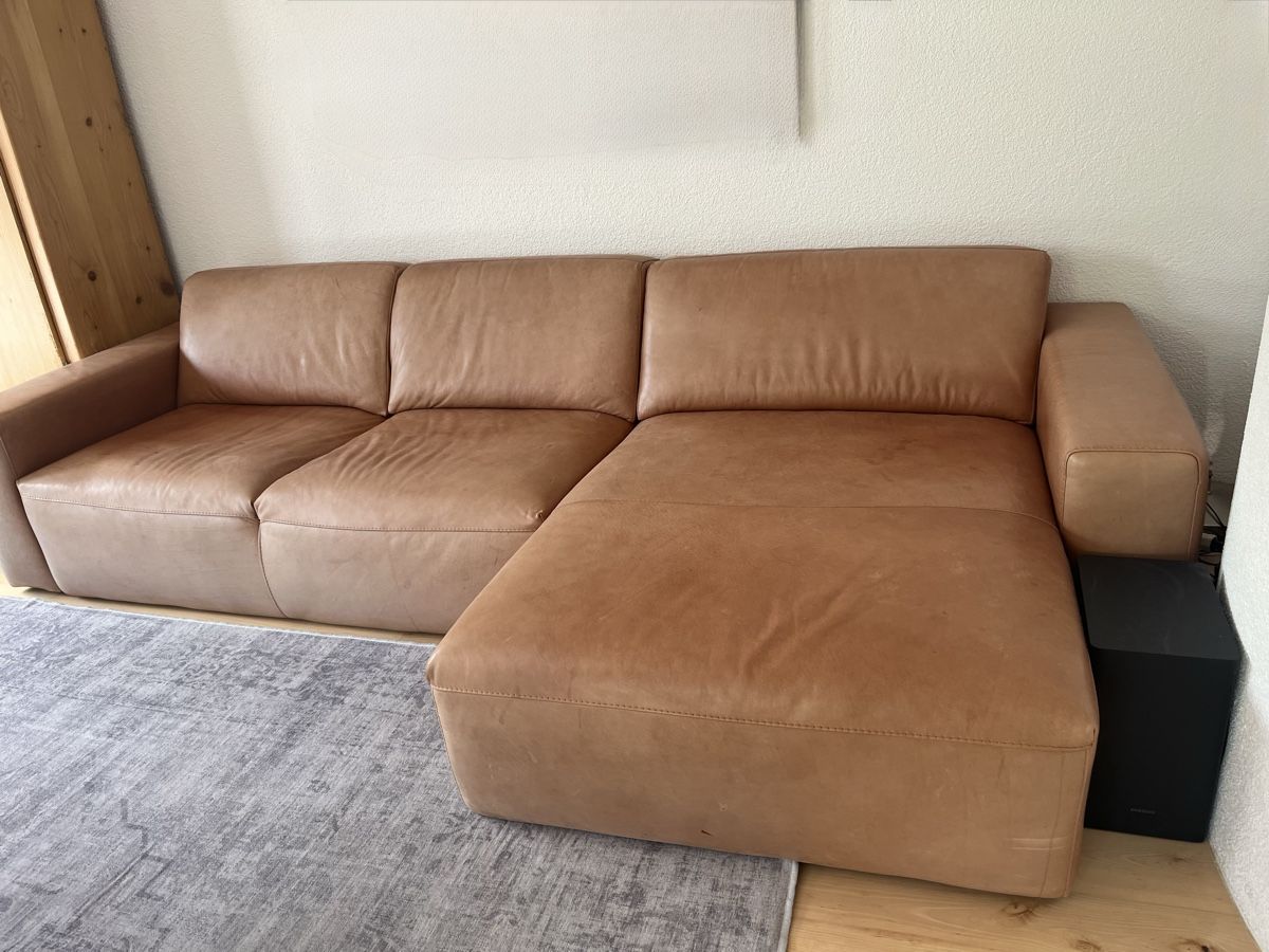 Interio Sofas: Ecksofa Leder cognac guter Zustand – D'occasion à Rafz par ifang14